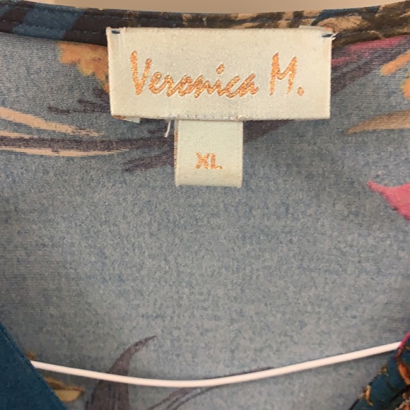 Bohemian floral and flirty teal and lovely to wear with heeled sandals - Picture 4 of 4